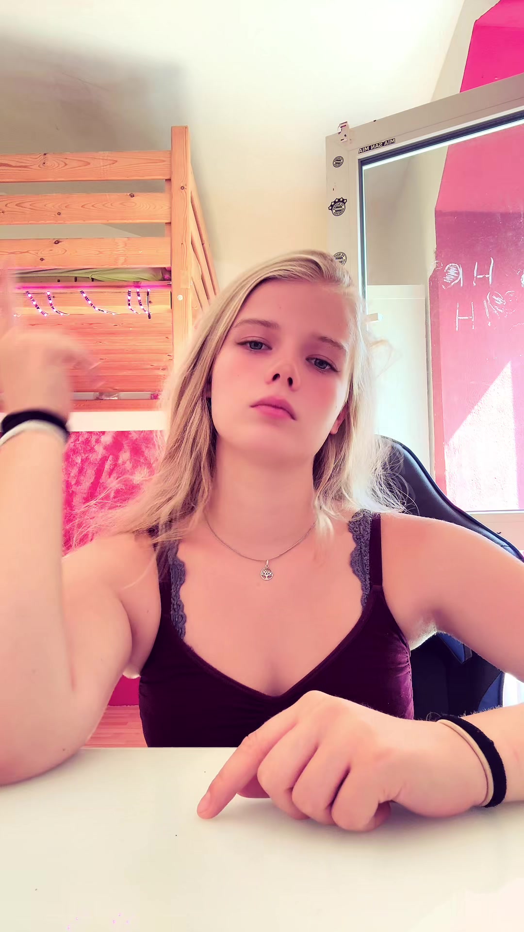 @Lea