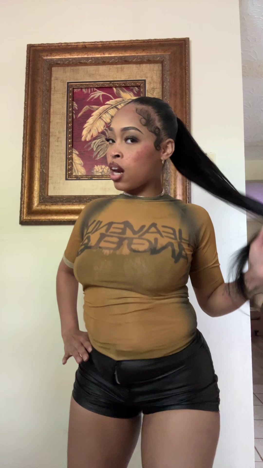 @Sharae