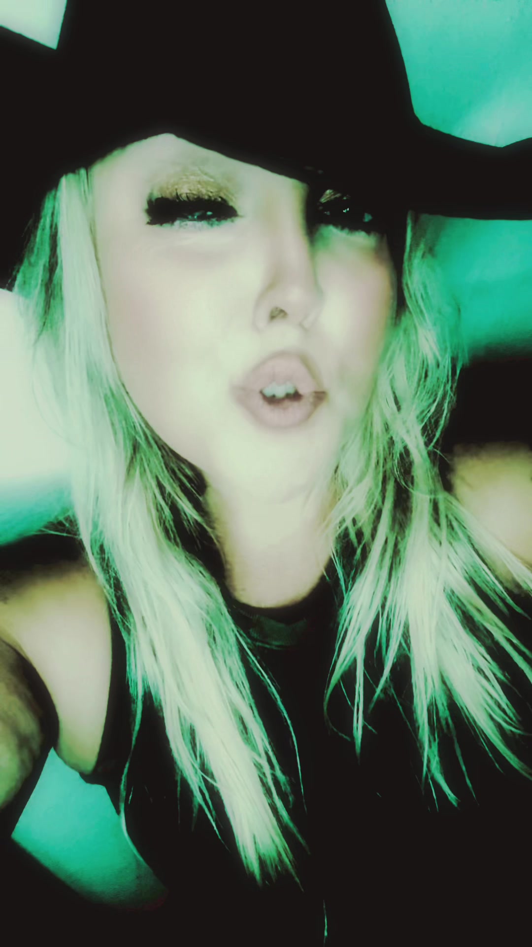 @Wild_Skyy