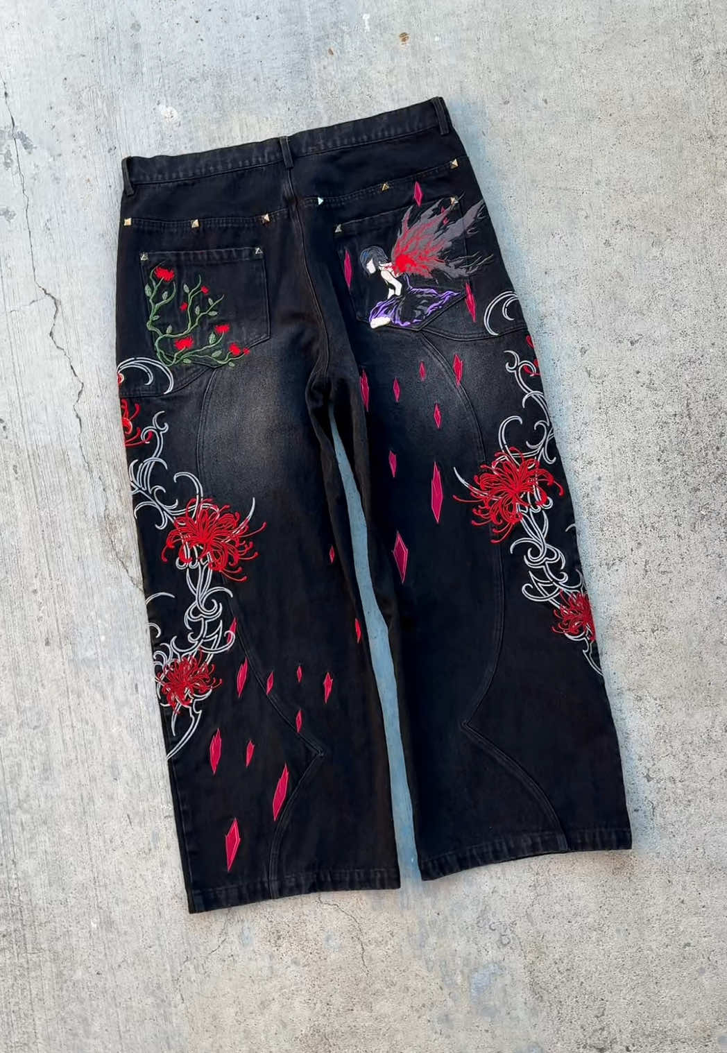 @sugoicollections.com