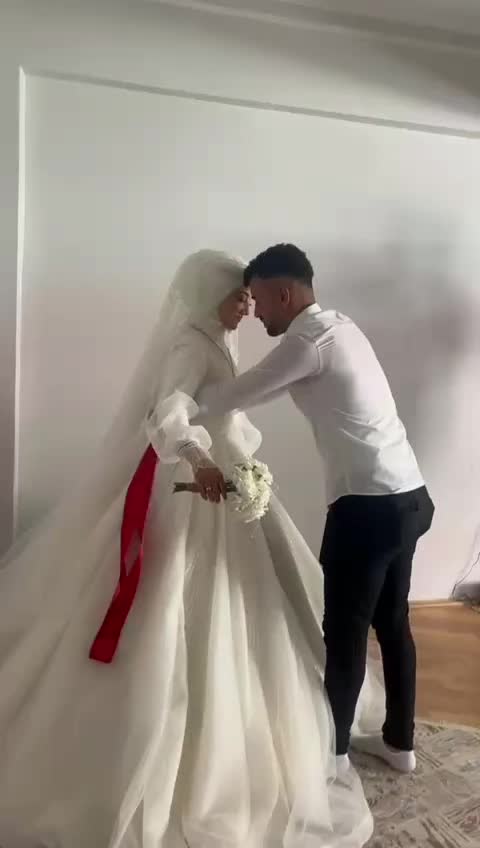 @𝐄𝐟𝐞