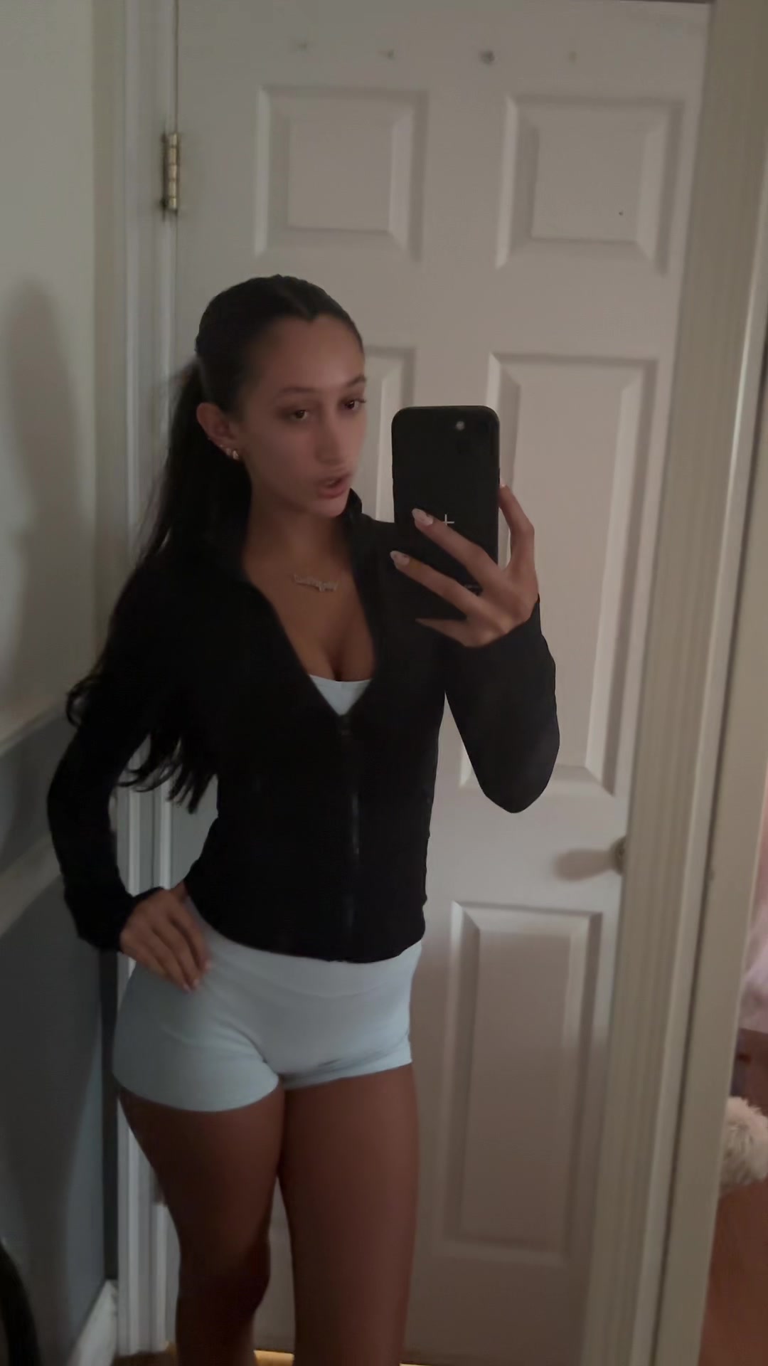 @the.queen.herself.22