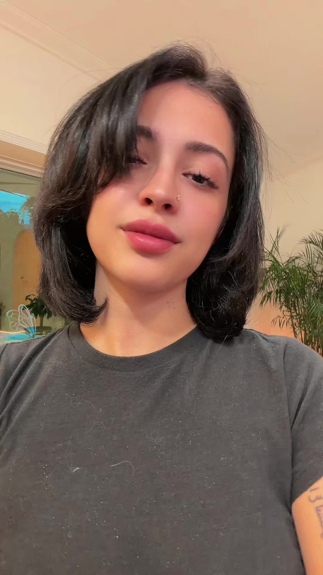 @Malu Trevejo