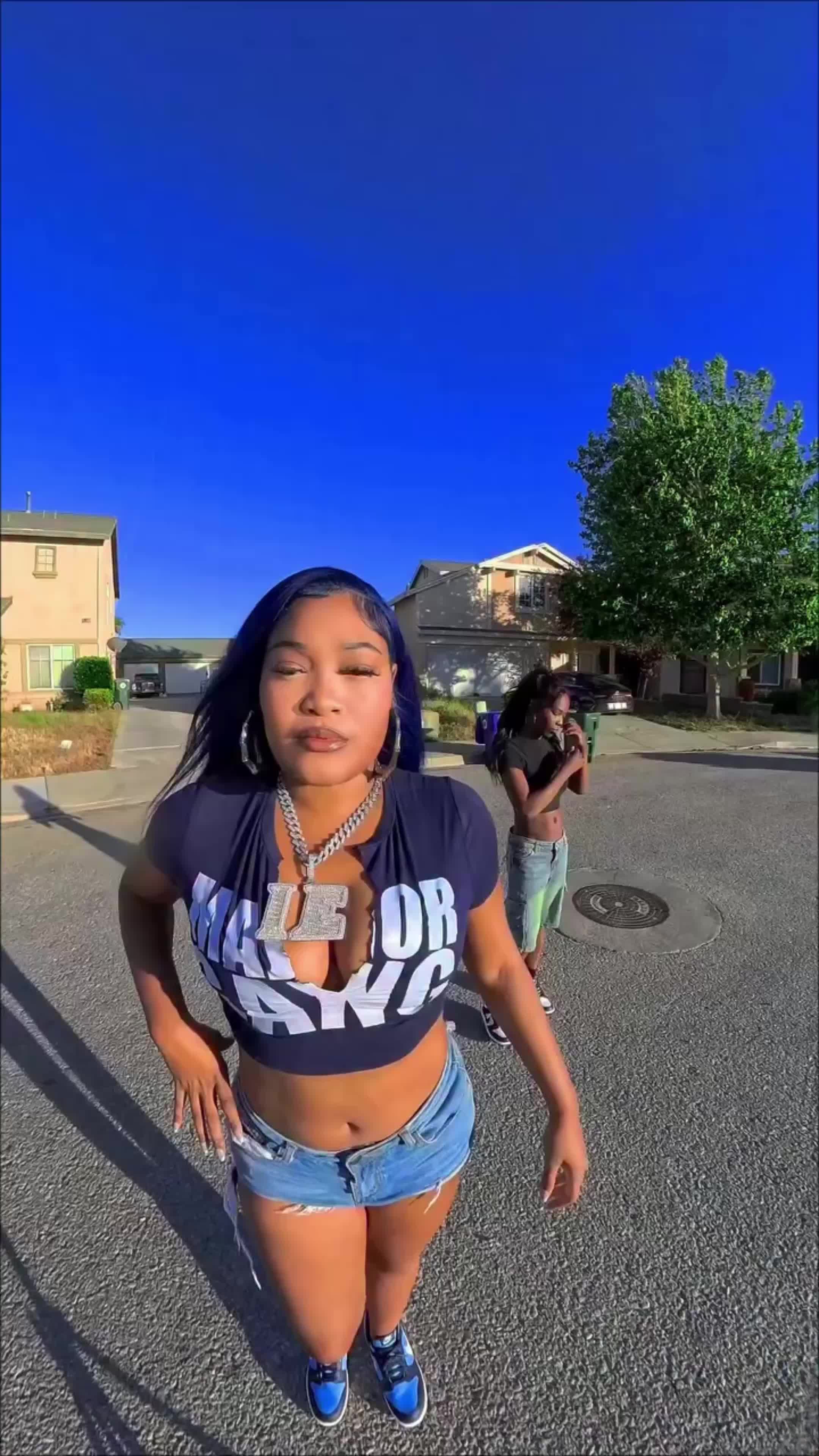 @West Coast Queen