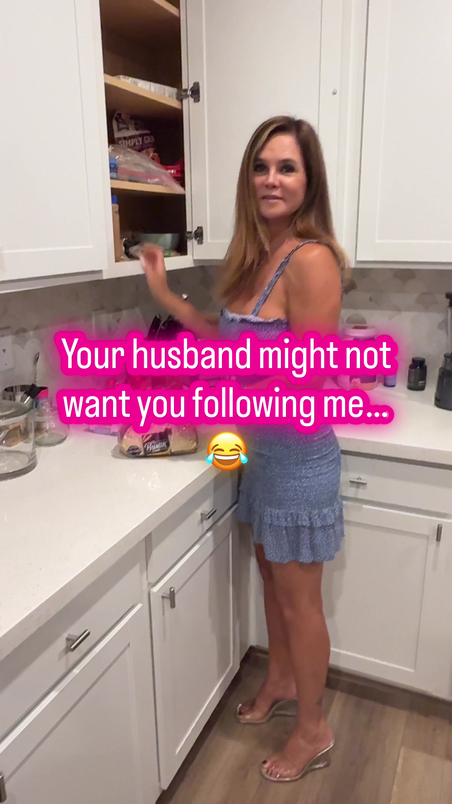 @HotwifeSonyC