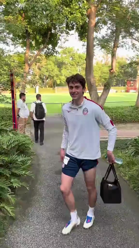 @~.::𝓫𝓻𝓲𝔂𝓲𝔂𝓲𝓰𝓪~🍓🐜