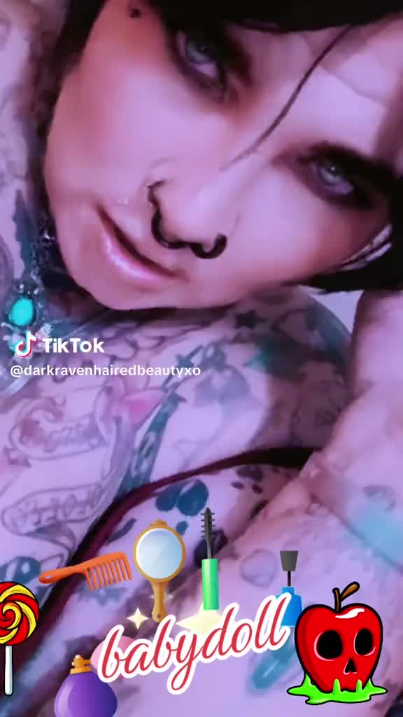 @Bunnie Boo Boo. 🐇🐇🐰🐾🐾 77