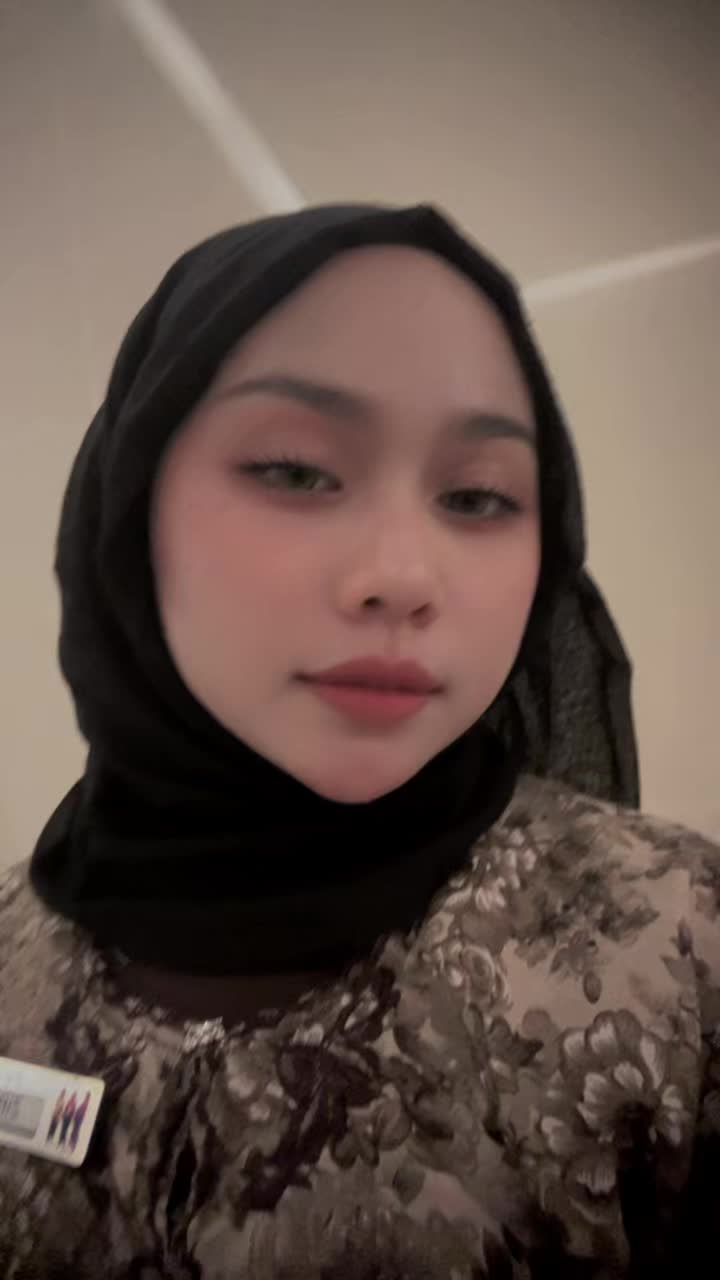 @Ziraa_