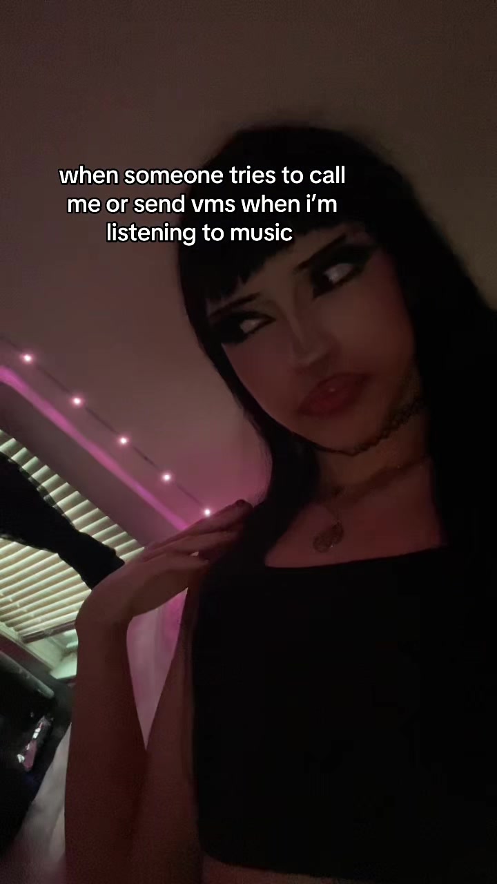 @nora