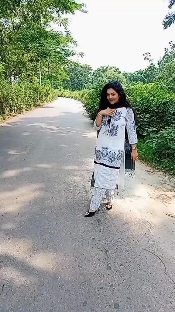 @❤️𝓛𝓾𝓬𝓴𝔂 𝓐𝓷𝓪❤️