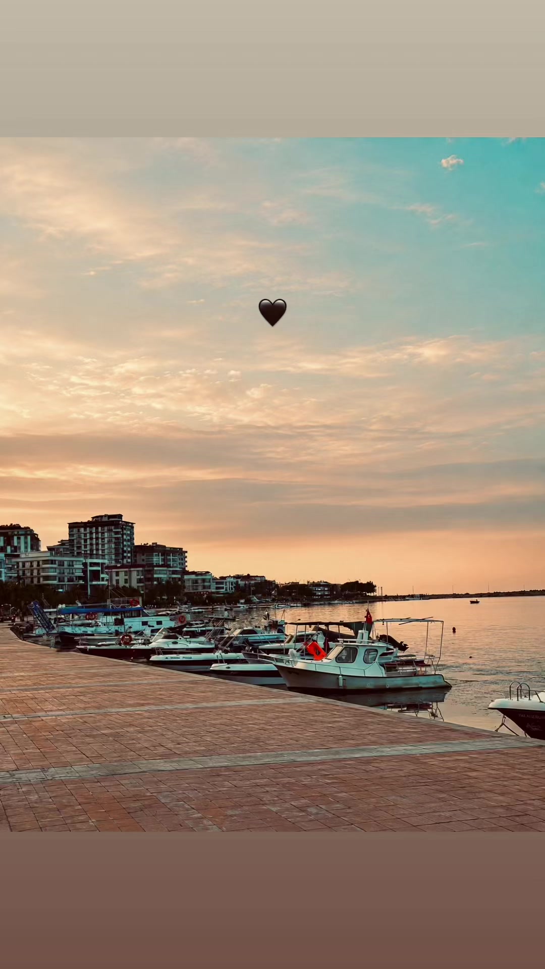 @𝒊,𝒔𝒕𝒐𝒓𝒚
