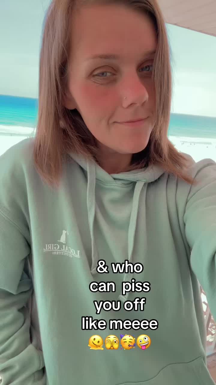 @LaceyNicole