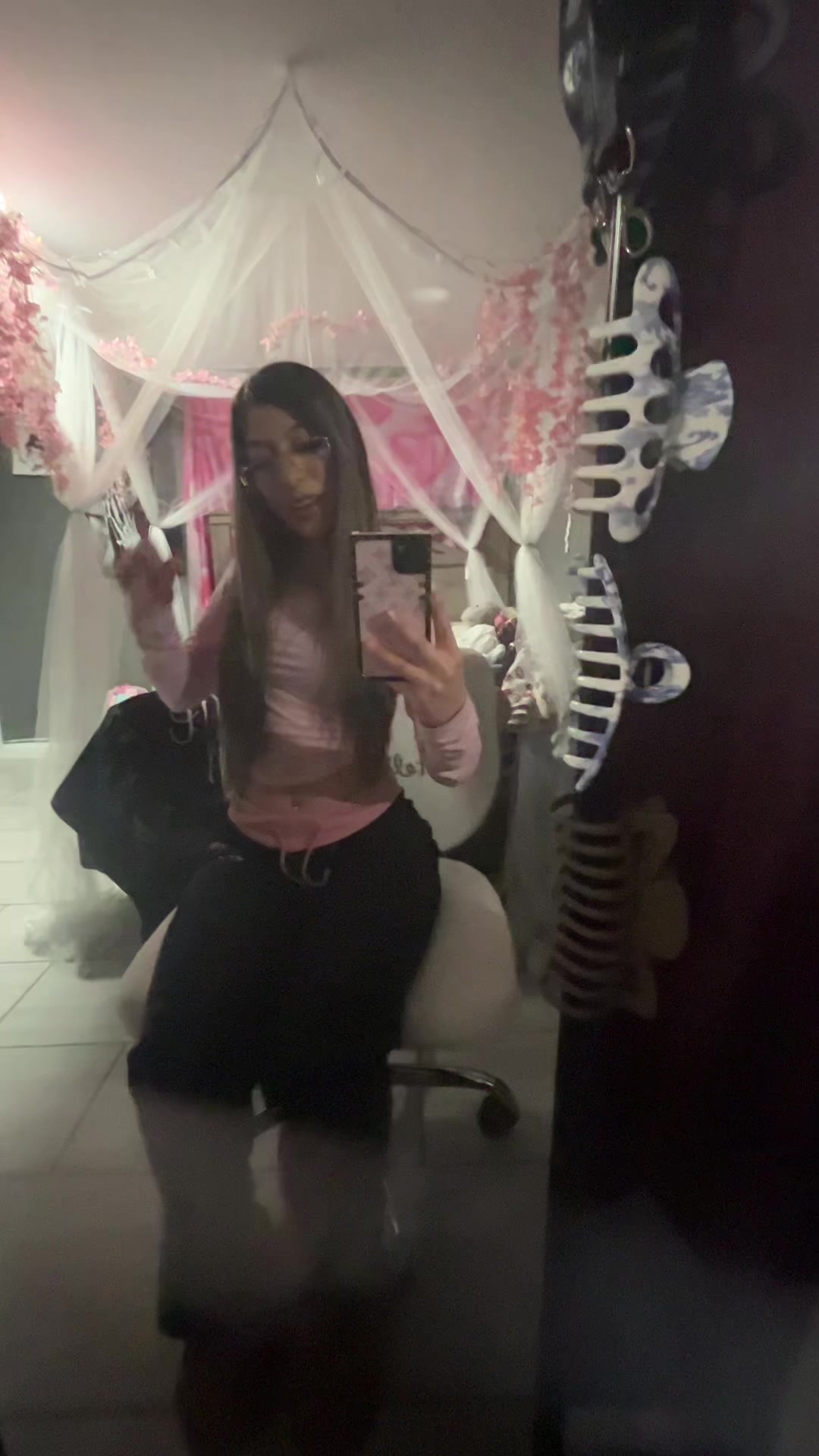 @𝔏𝔶𝔩𝔦🎭