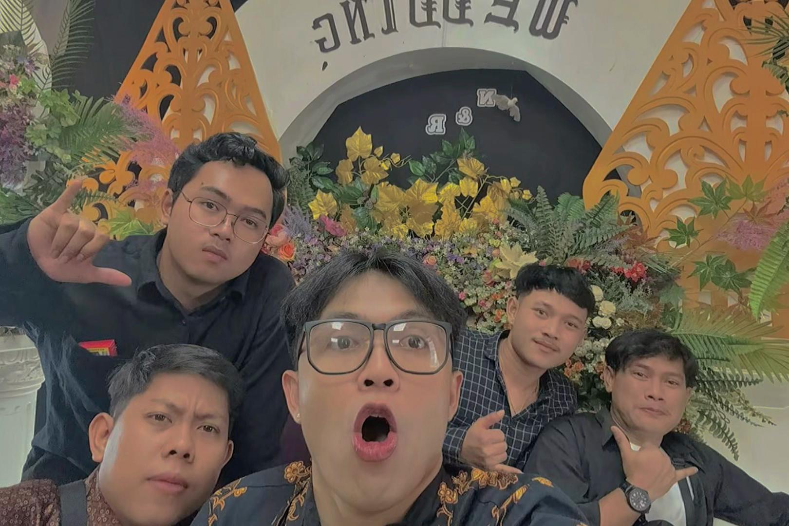 @KEMET ANAK BAIK 🐽