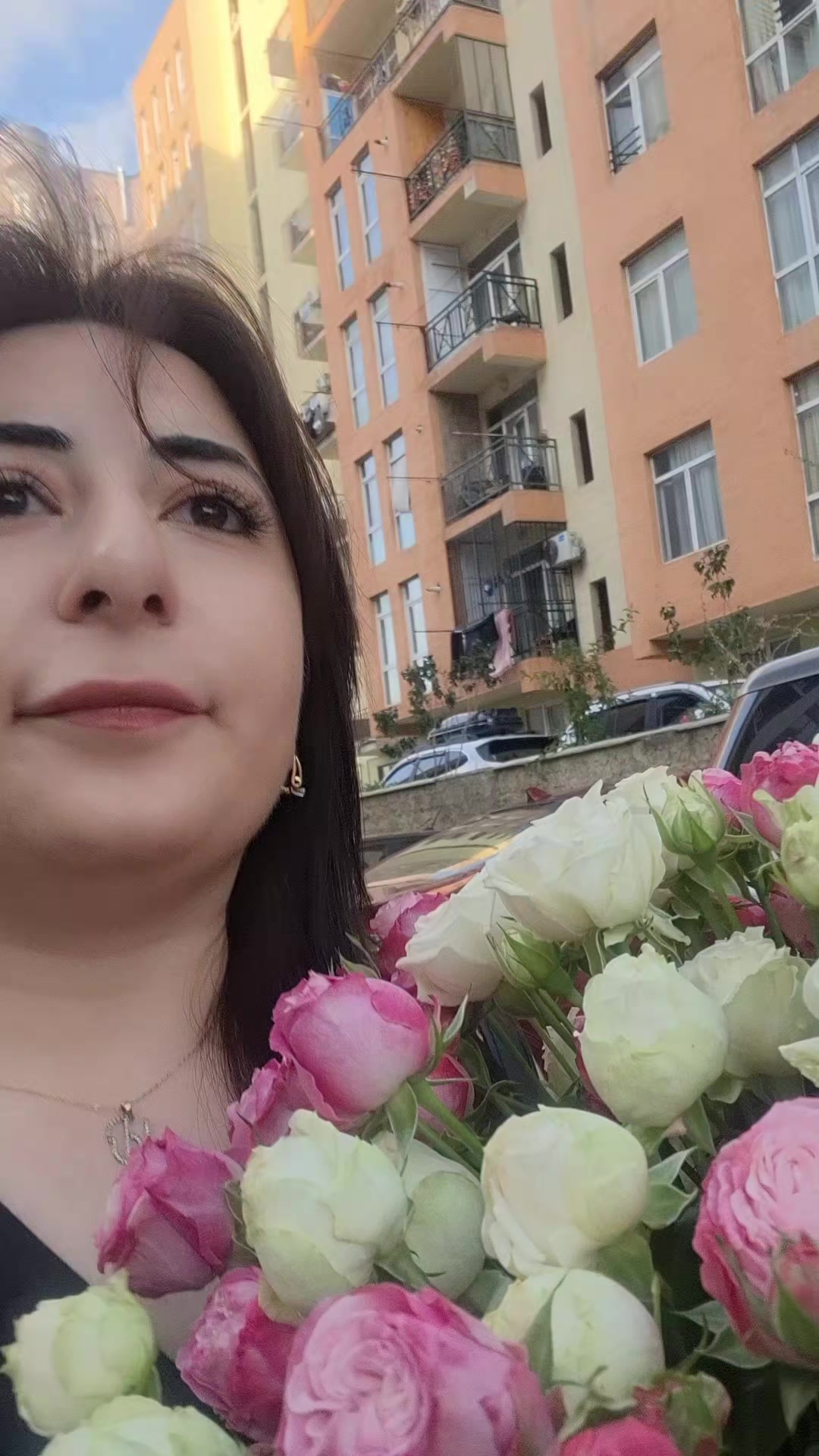 @dianamarkosian