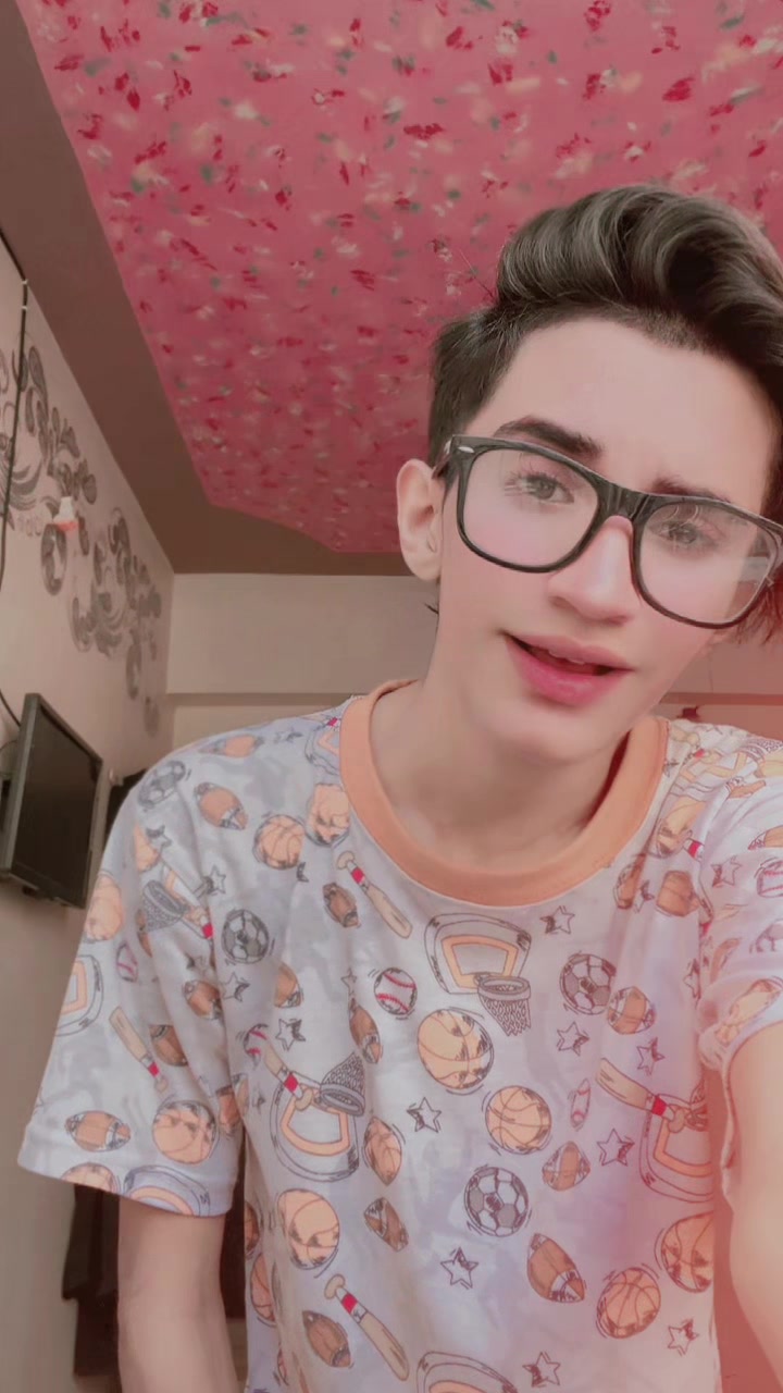 @ℳ𝓇.𝒸𝒽𝒰𝓏𝒶🐣