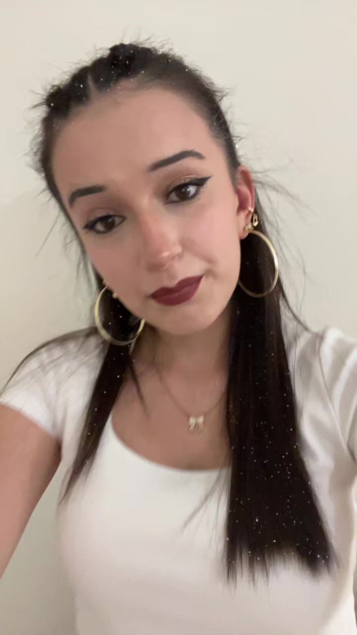 @𝕰𝖑𝖆