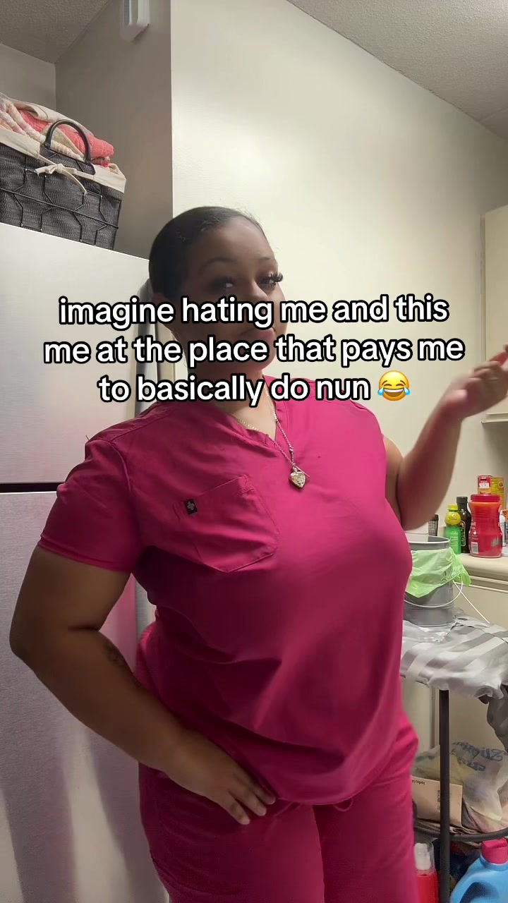 @Neekiee