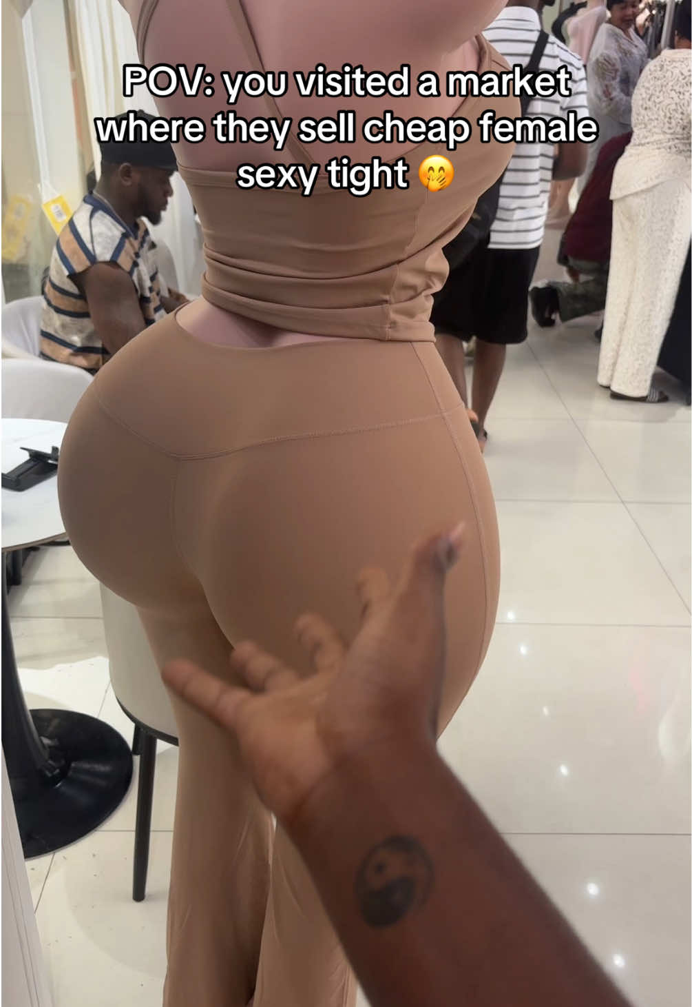 @Chillux 🇨🇳