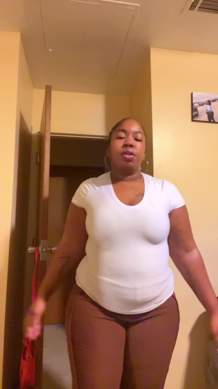 @MS. Montford 🥰🤪😘