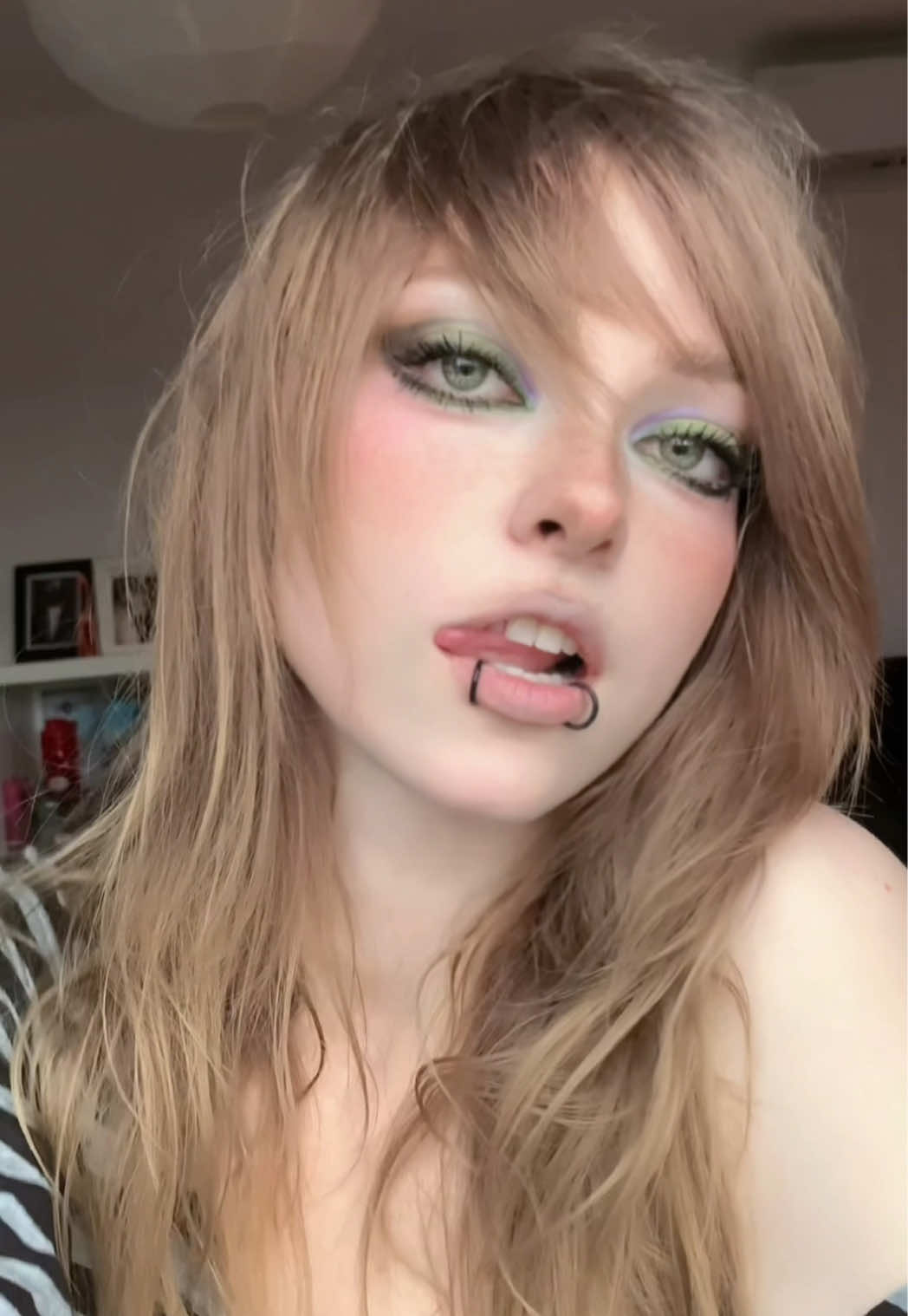 @danafetishistova