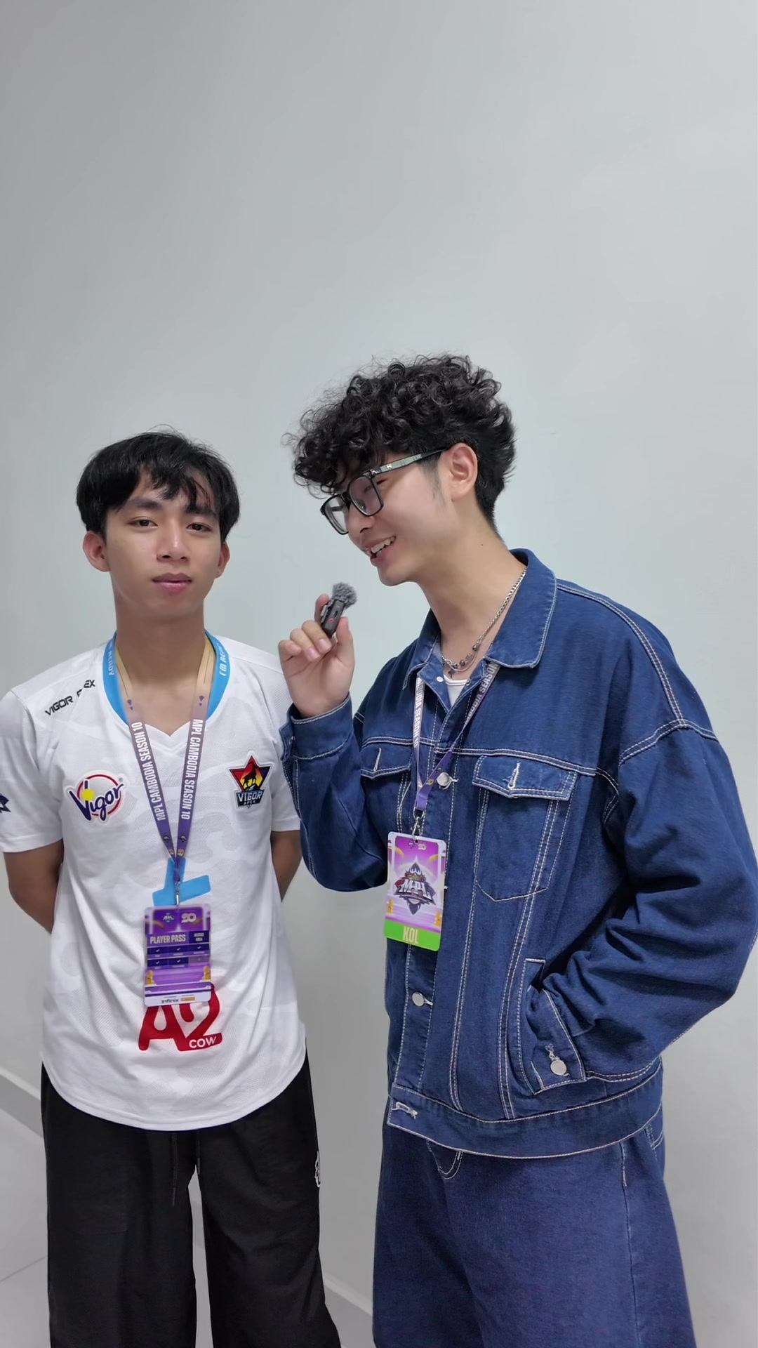 @D.FanGz-រ៉ាឌី