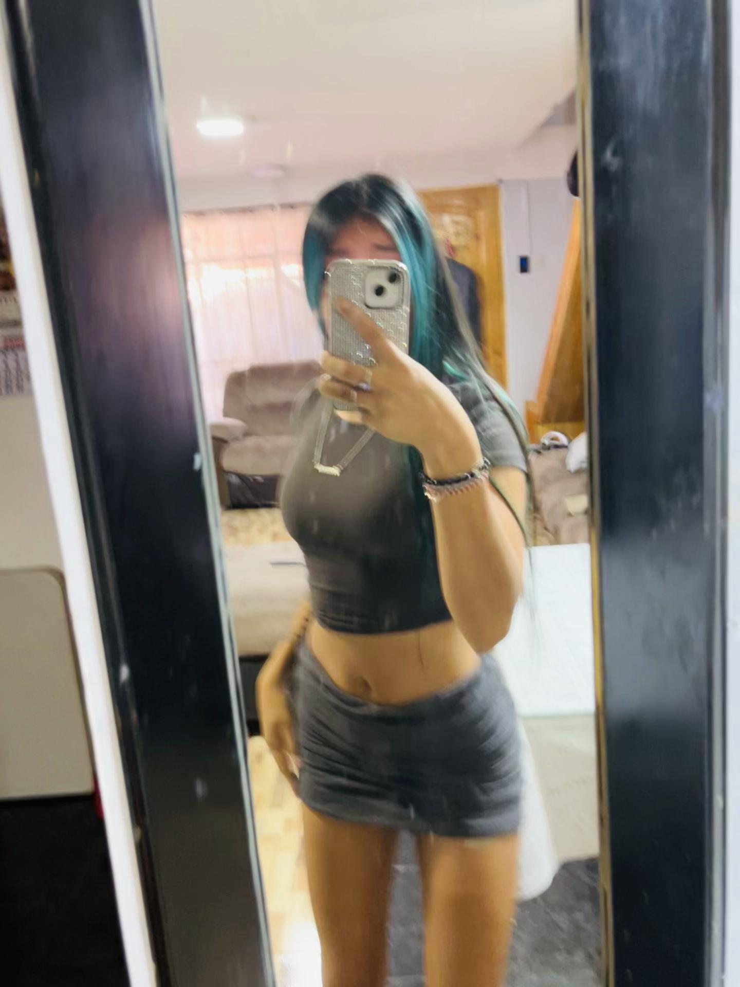 @katiithvvv_