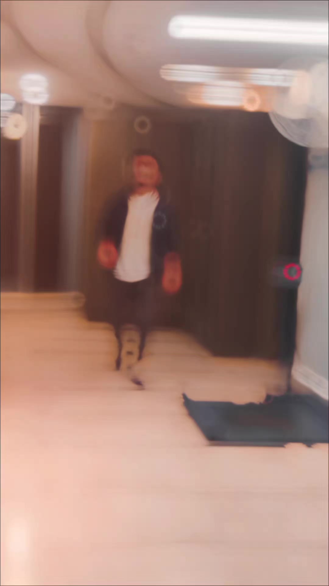 @ع