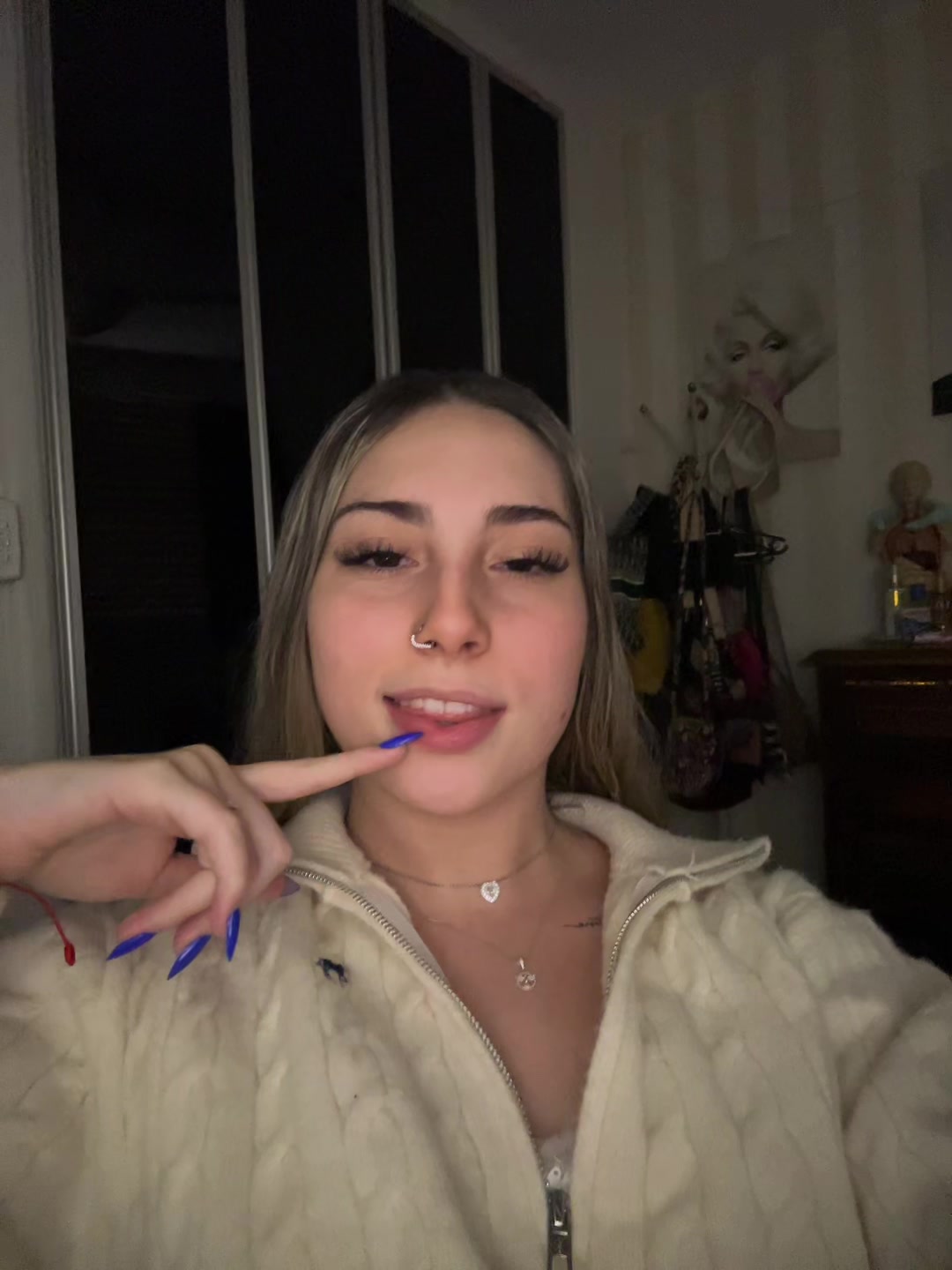 @nanaapradoo