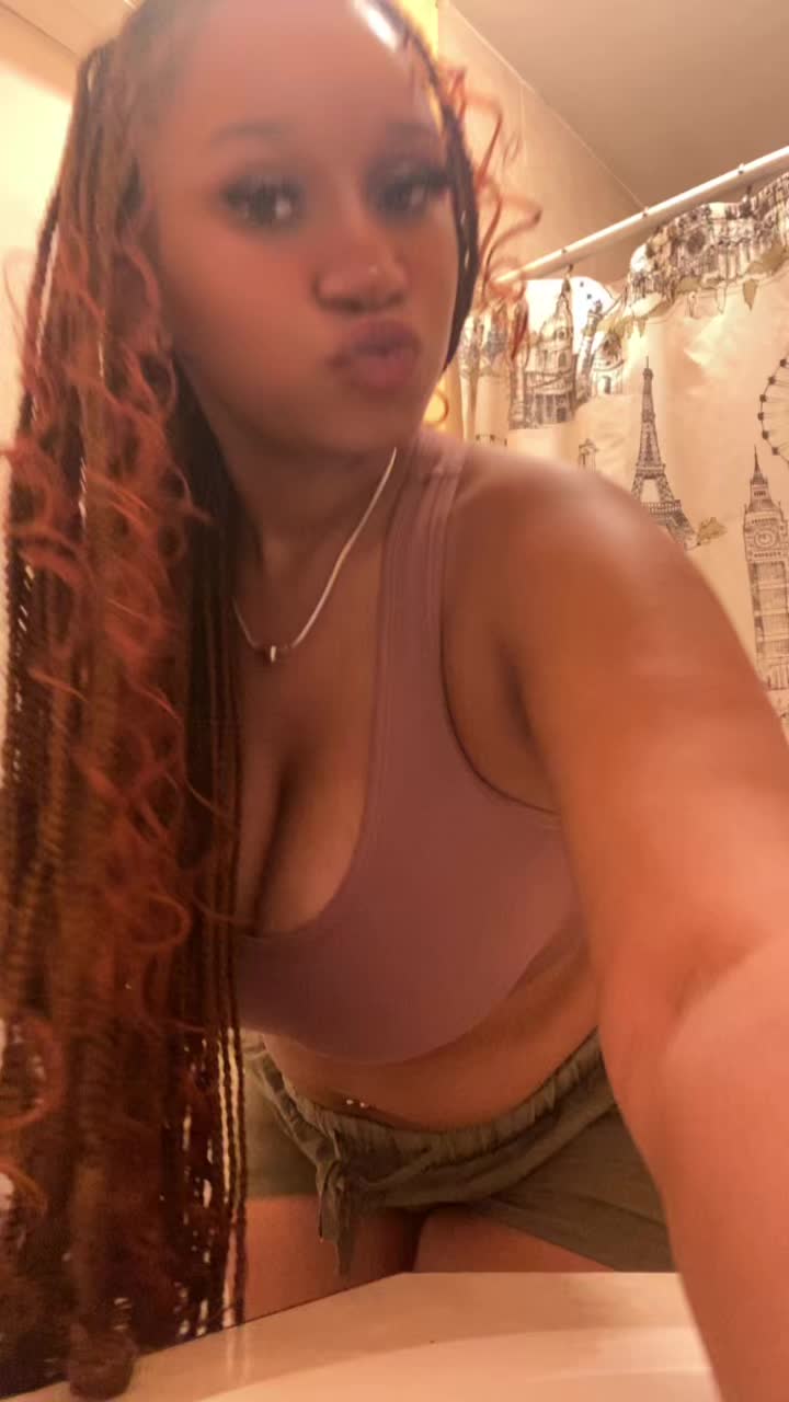 @meganDaDon