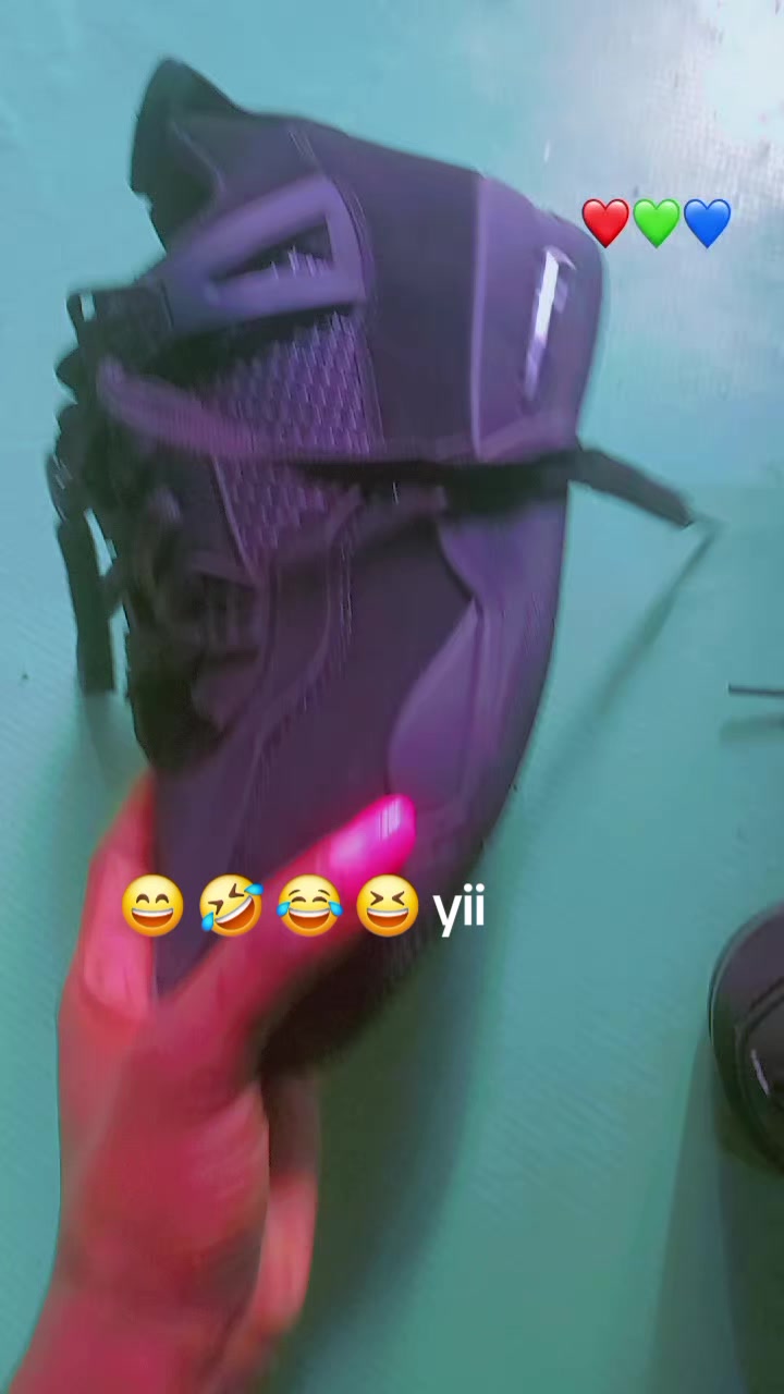 @Ade🥰