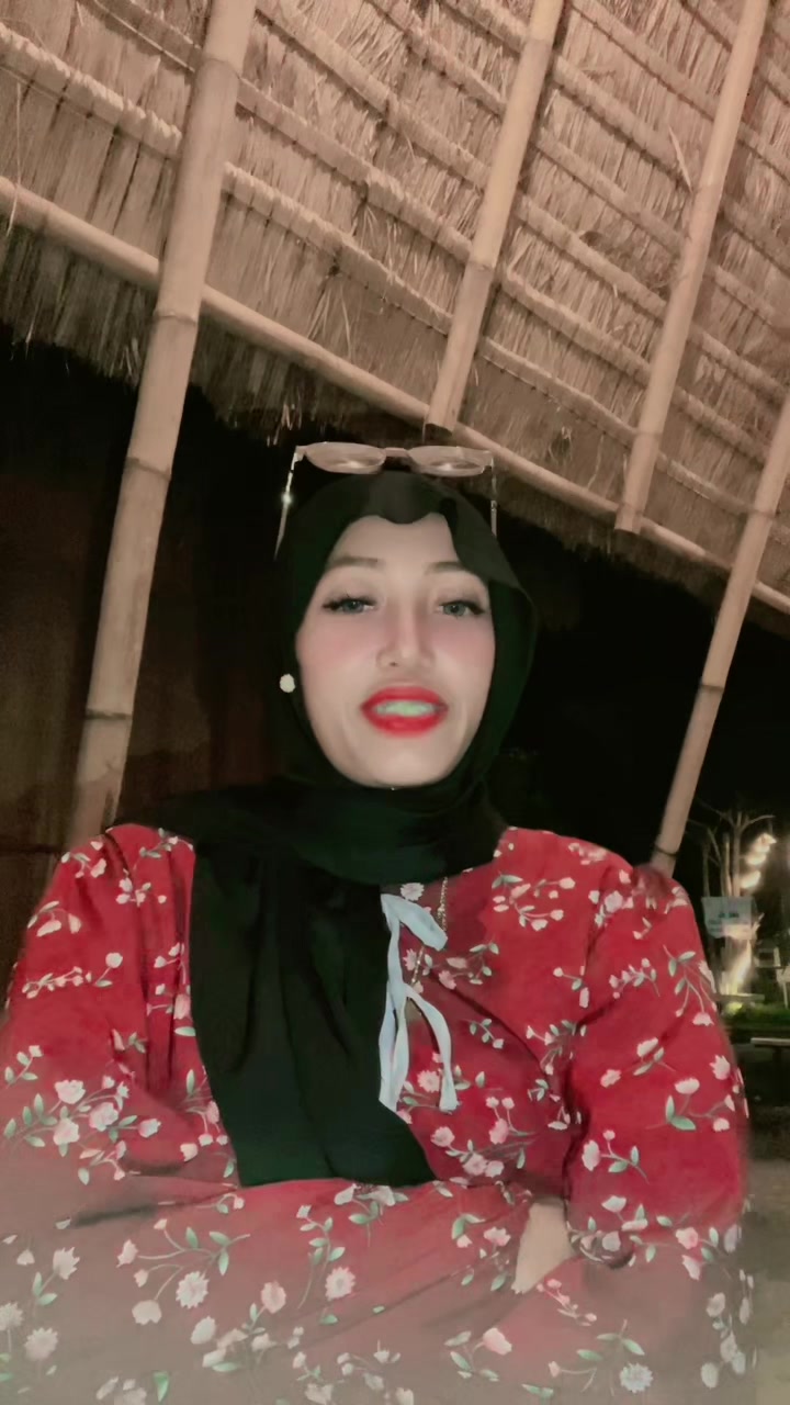 @𝑫𝒆𝒅𝒆 𝑵𝒐𝒗𝒊𝒕𝒂:)🥀🐛