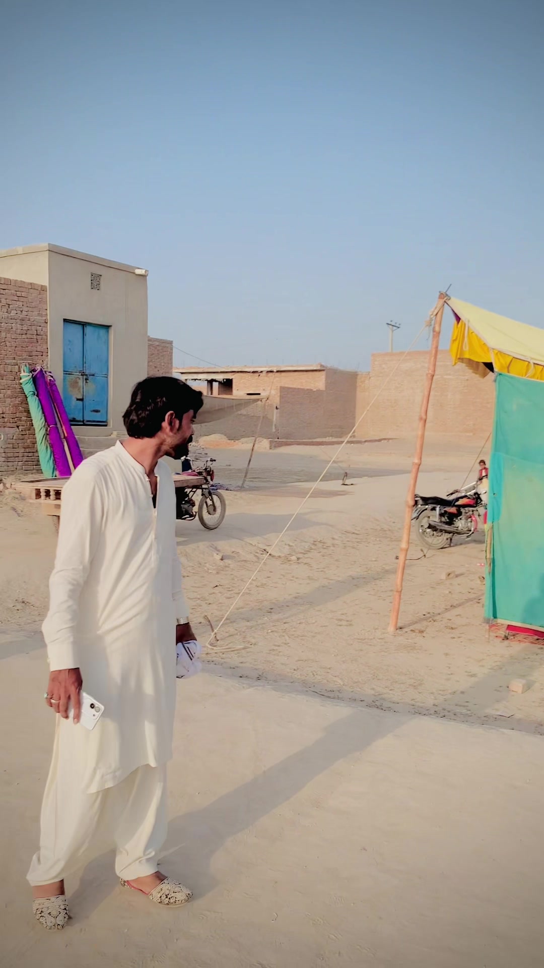 @tiktok.com/@malikaftab965