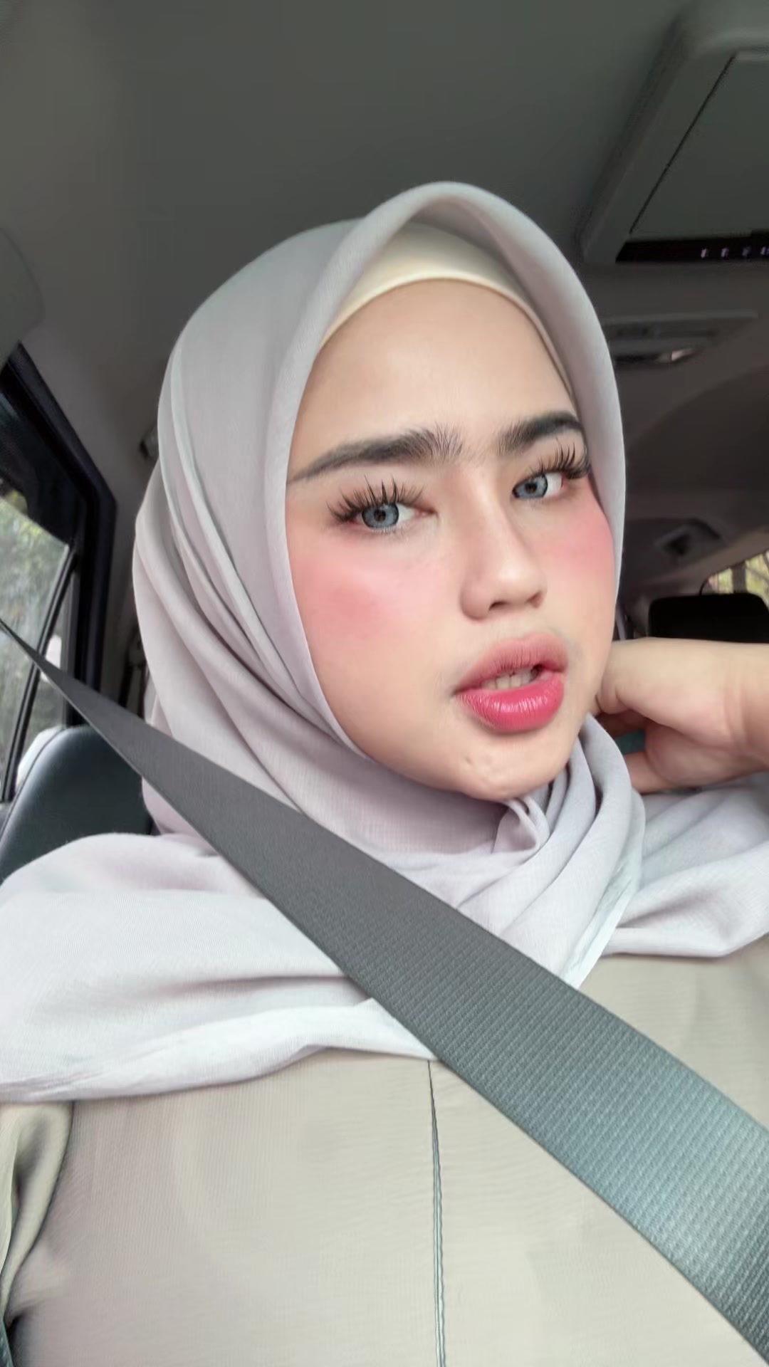 @aisyaaa