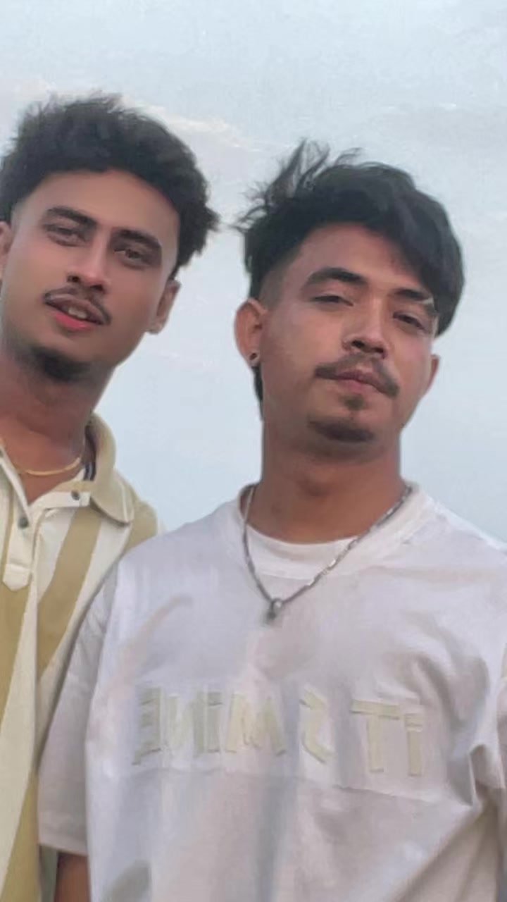 @RØYAL G🇳🇵
