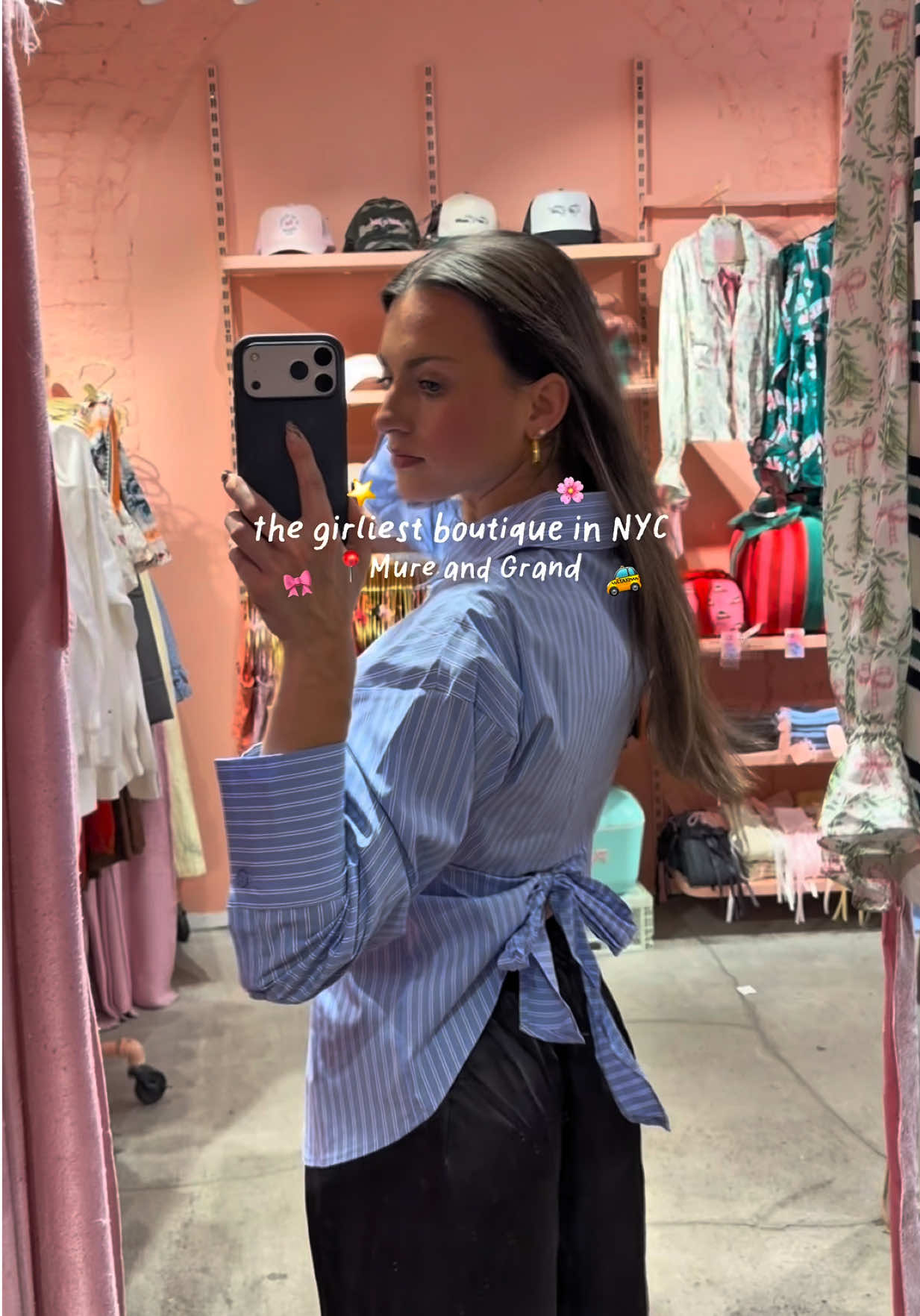 @megankellyugc