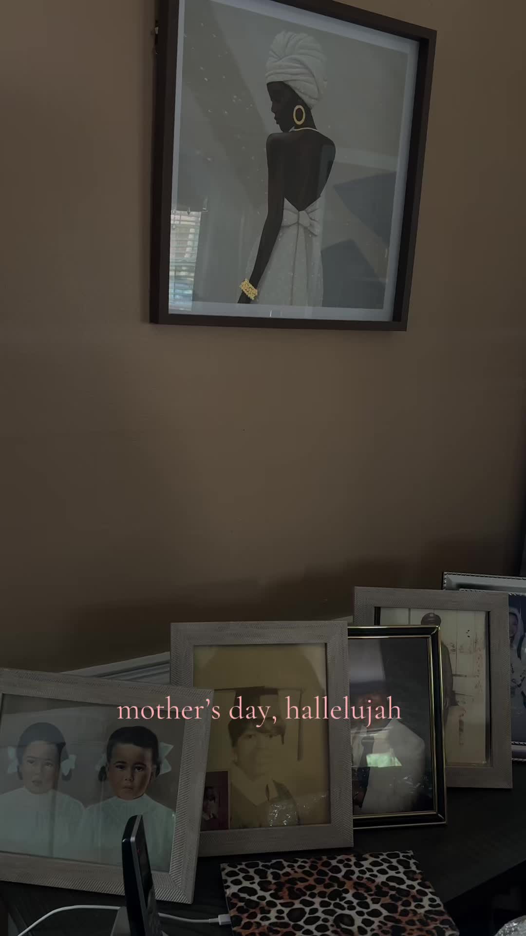 @AVA