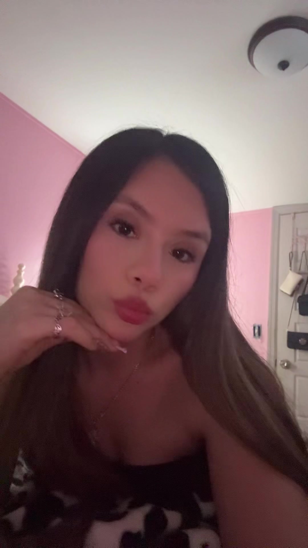 @Anahiiii