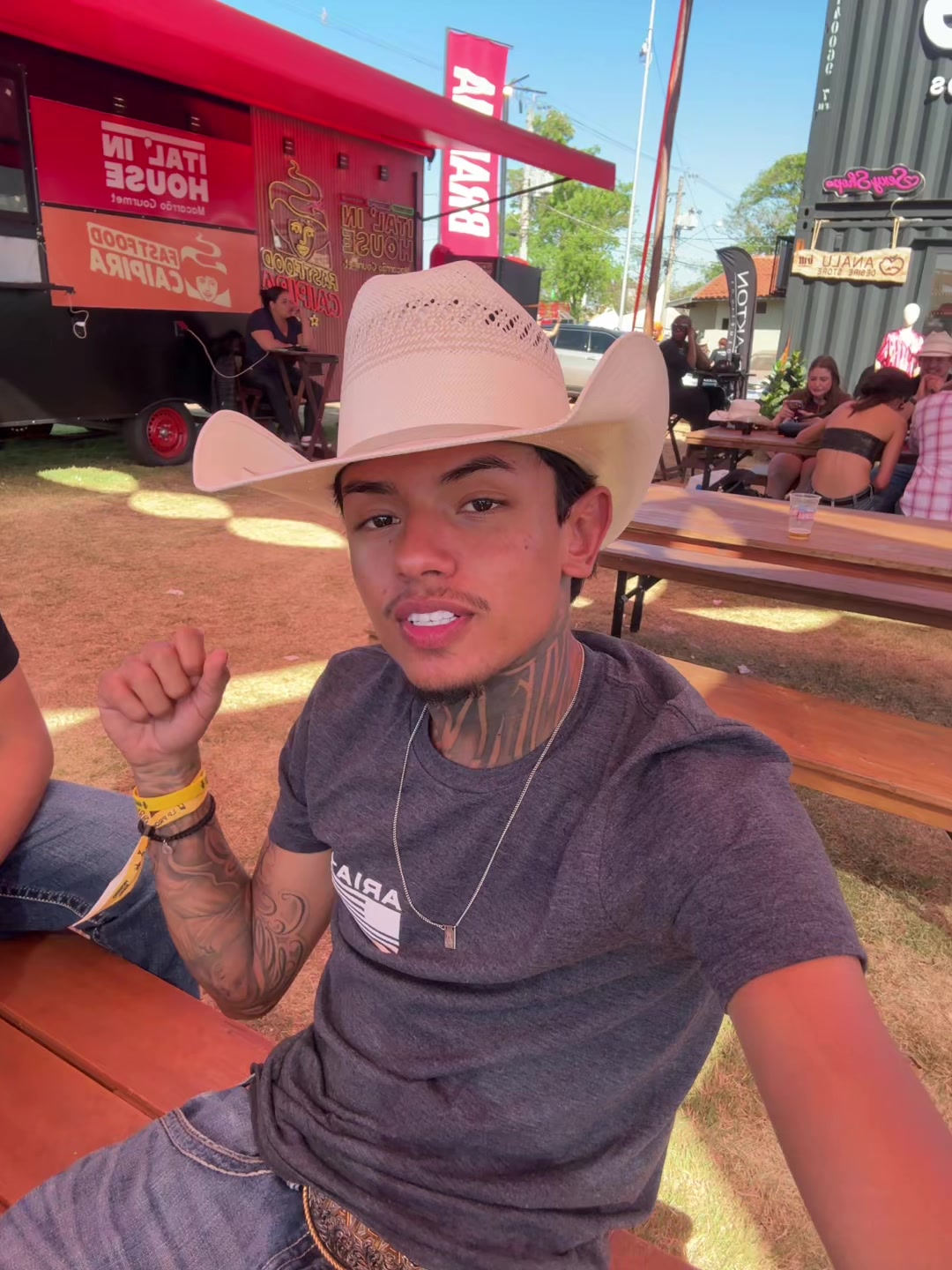 @upedrocowboy