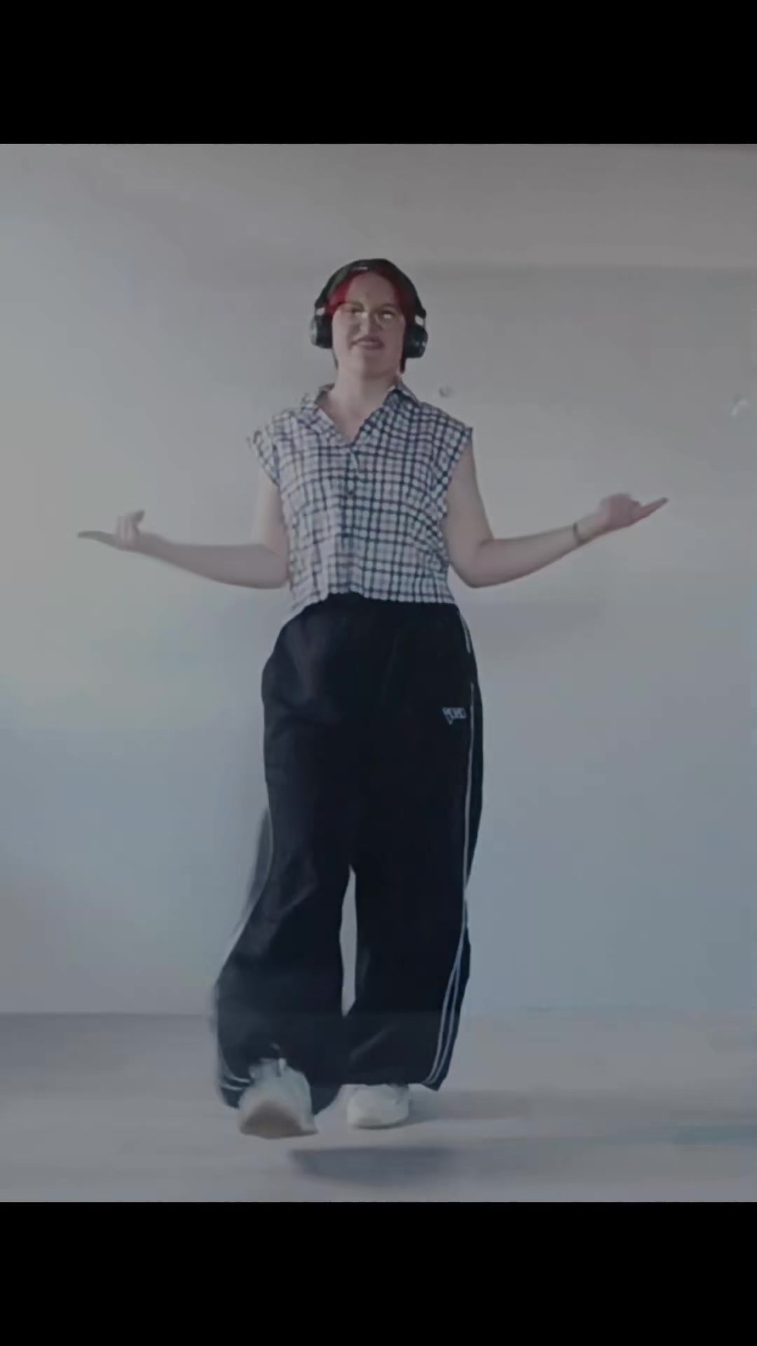 @Элли