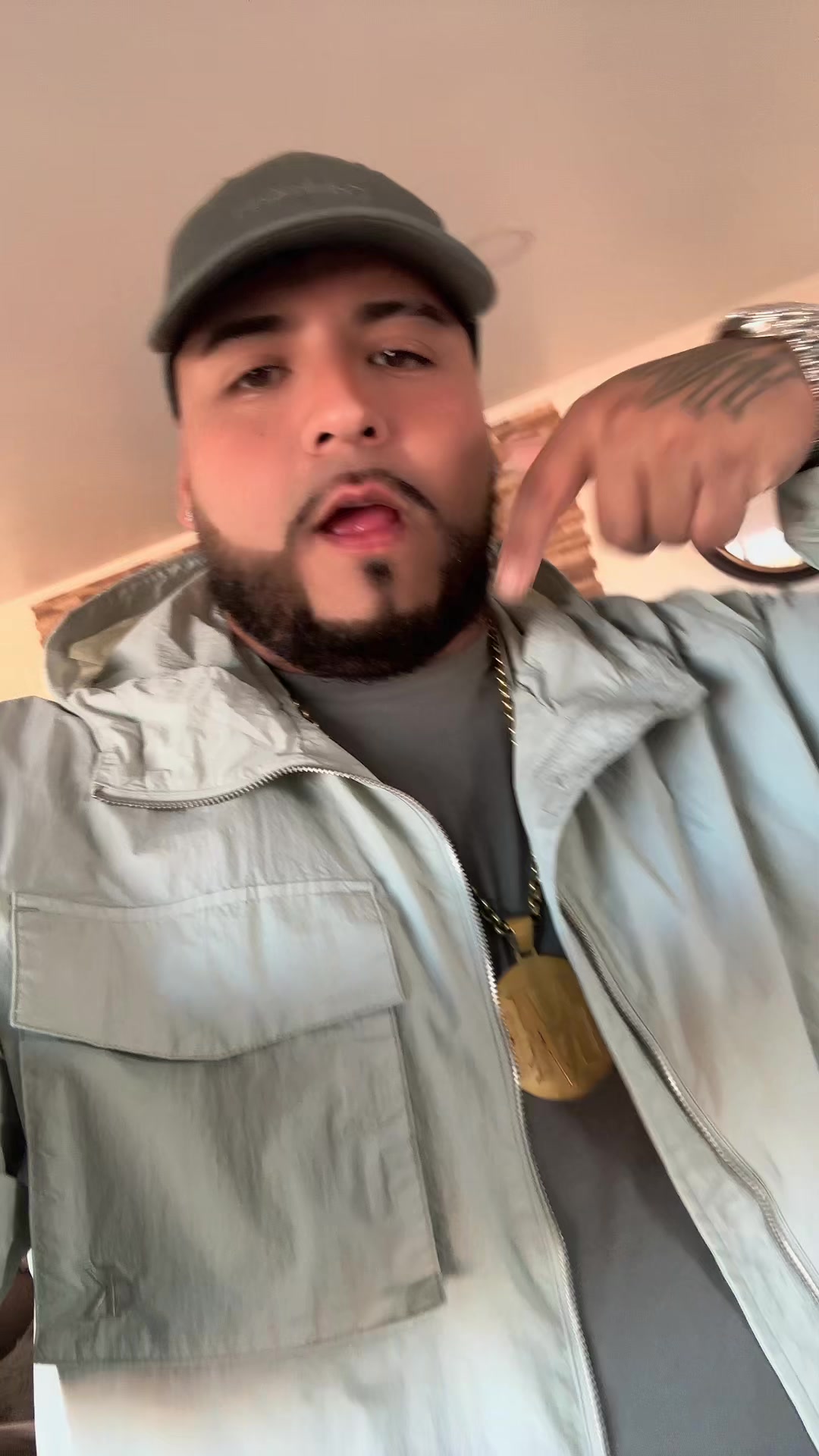 @Maury_Navaja