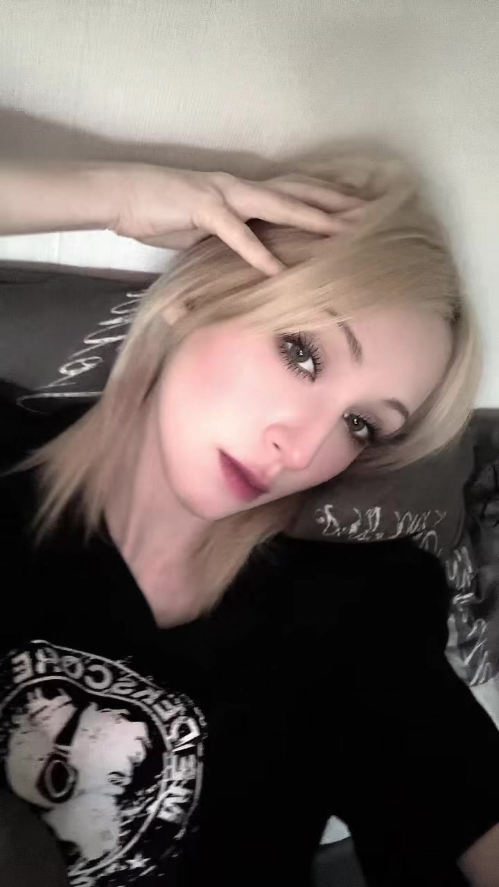 @катя,