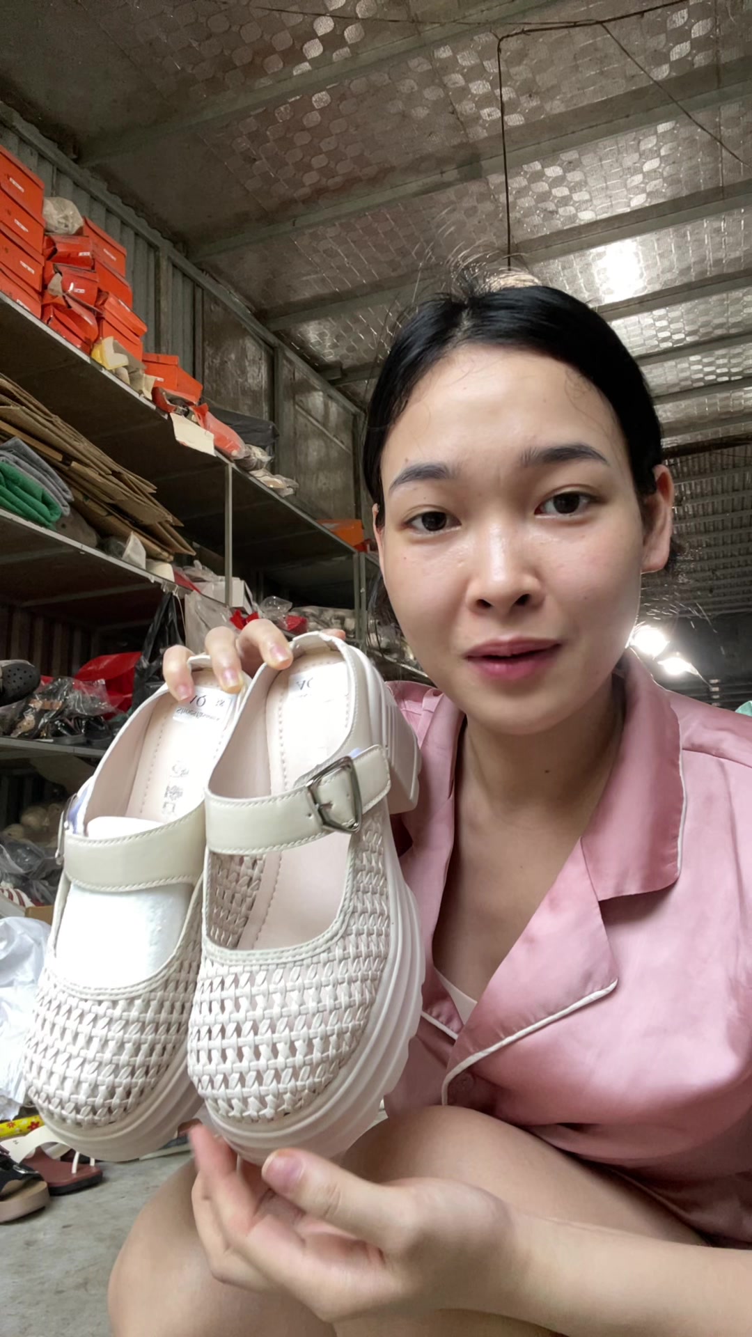 @HỒNG XI&Ecirc;M
