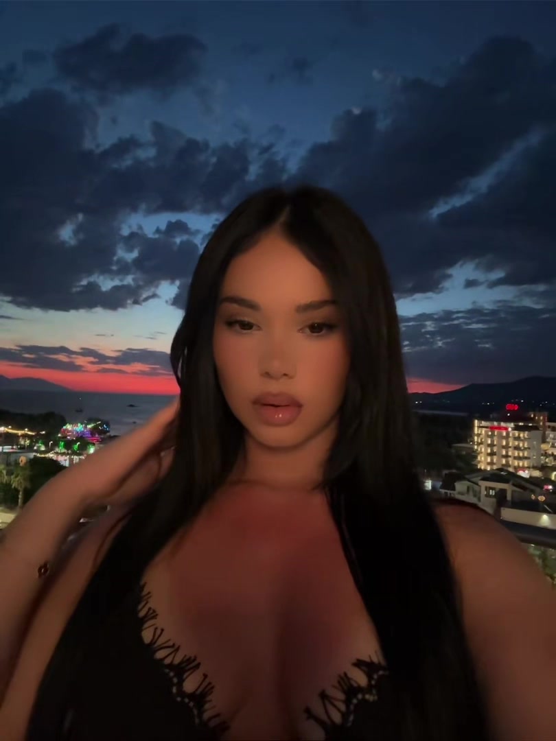 @Elisabeta