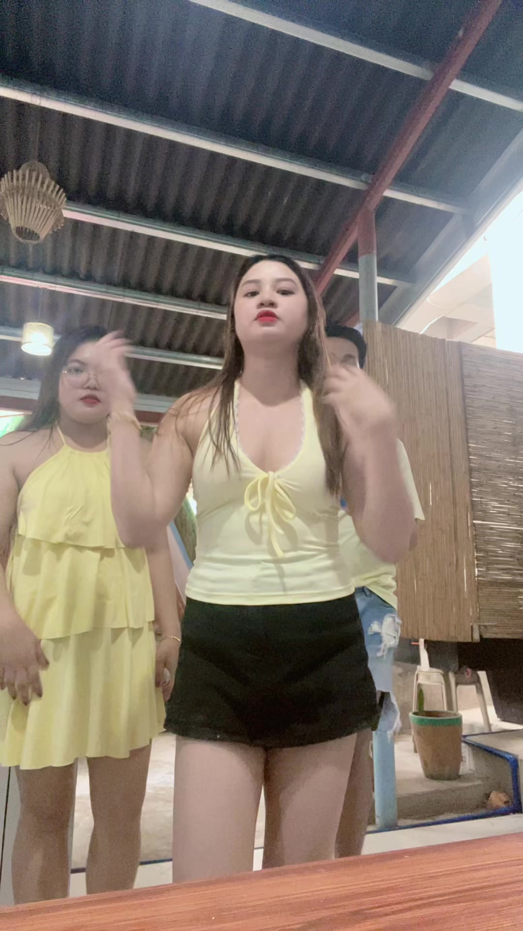 @Ms Ilongga