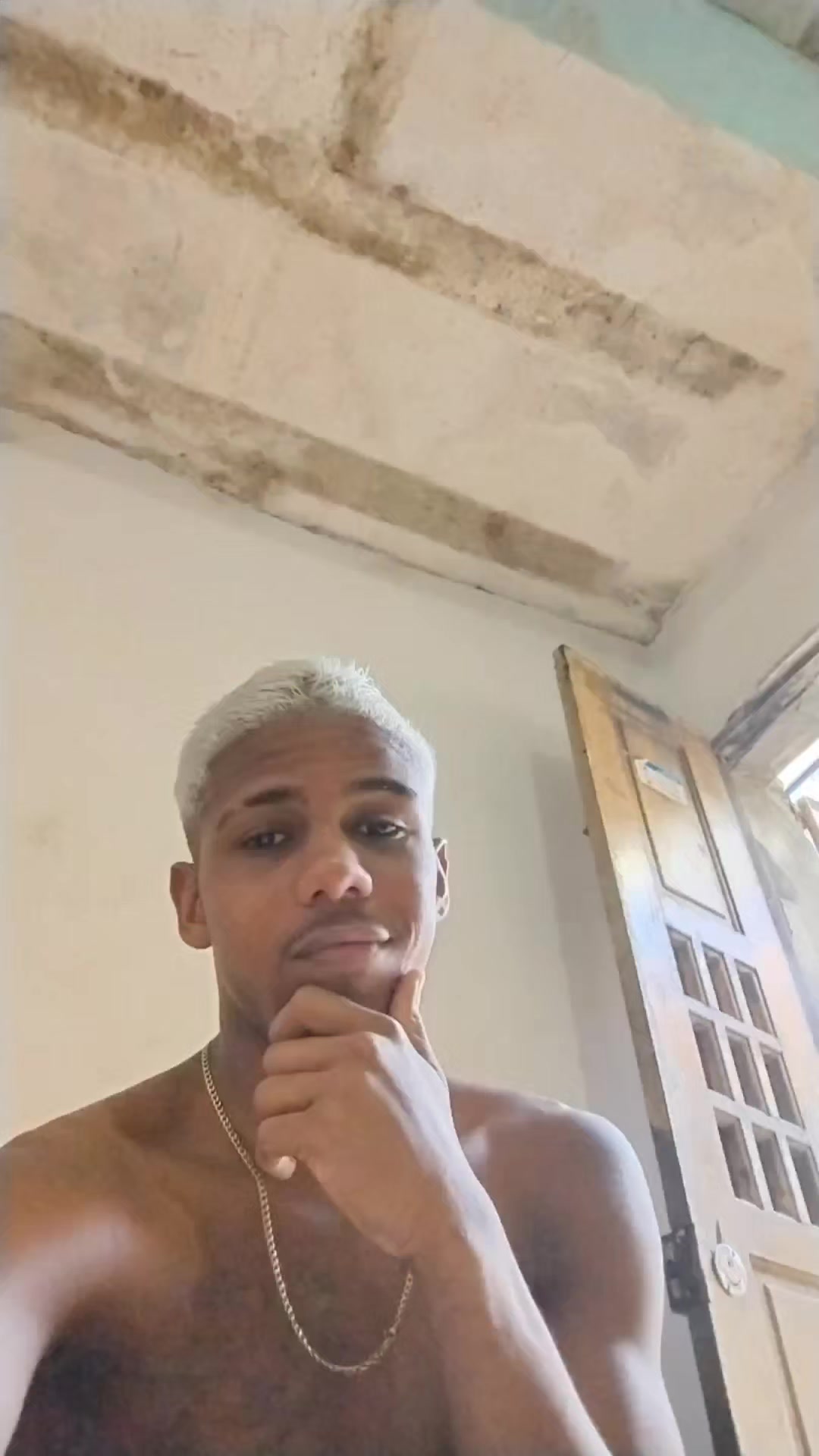 @Daviziin