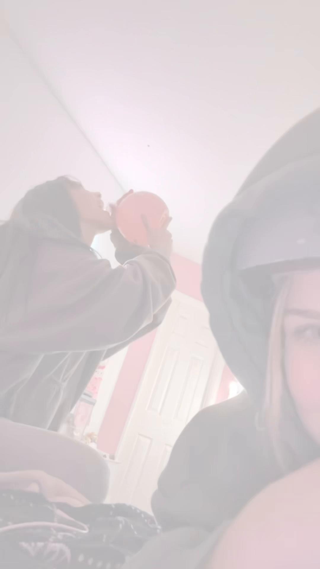 @?