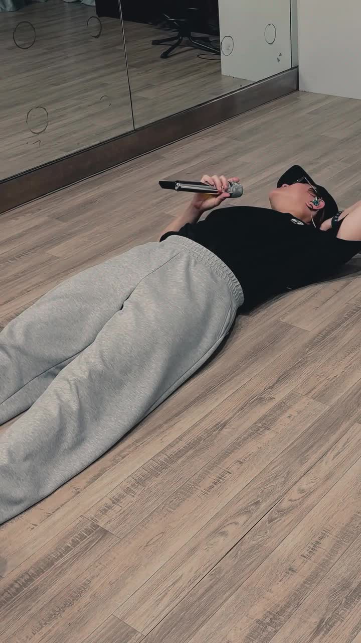 @⋆ ₊ ゚ ☽ * ₊ ⋆