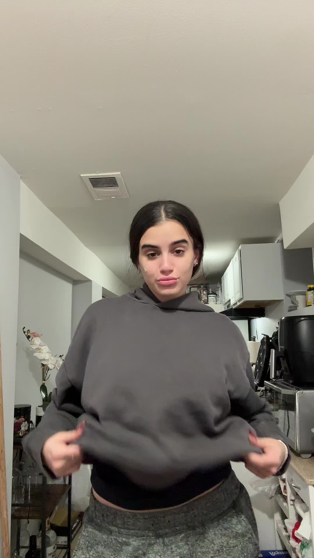 @Claudia Guzmán