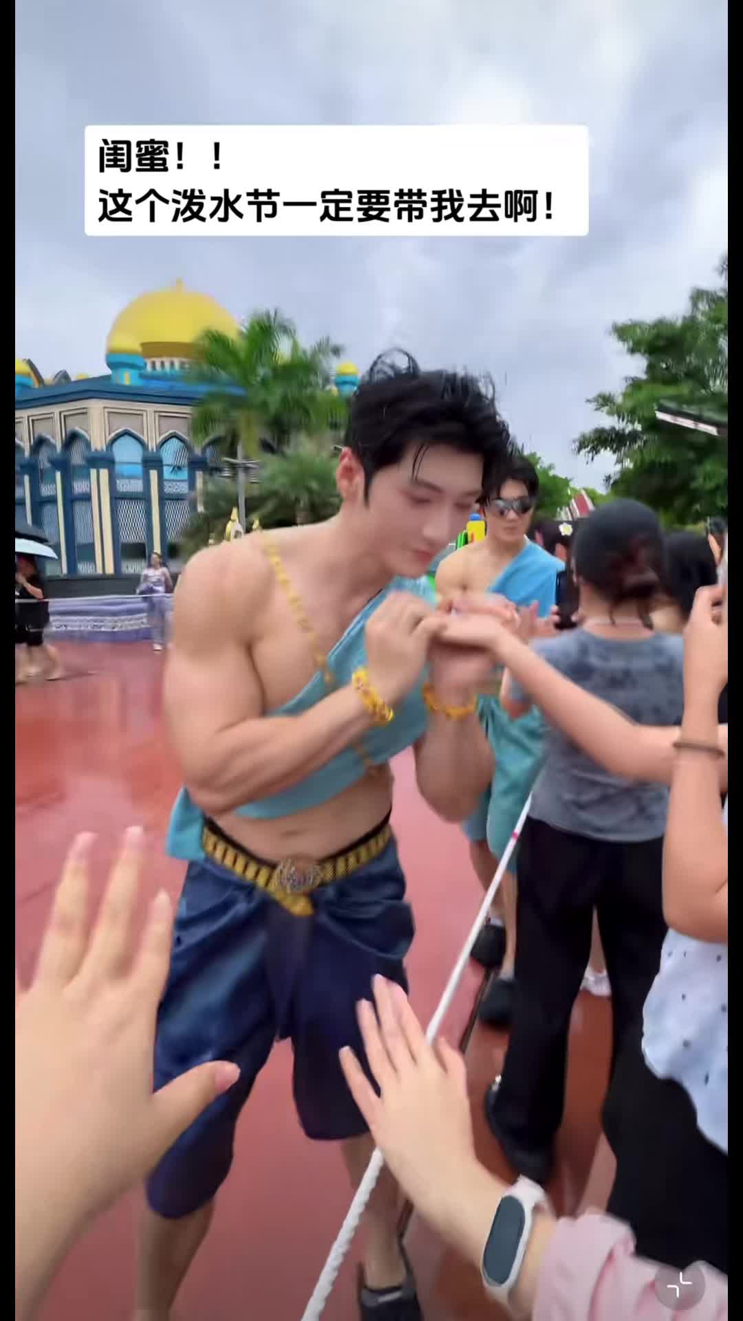 @𝐿𝑢𝑦𝑖𝑛